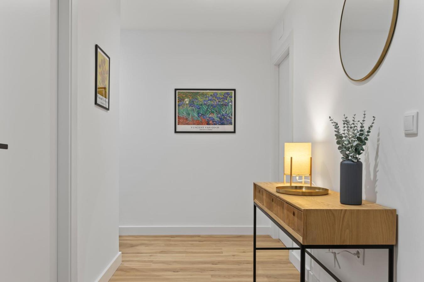 Van Gogh, Confort Y Diseno En El Centro De 希洪 外观 照片
